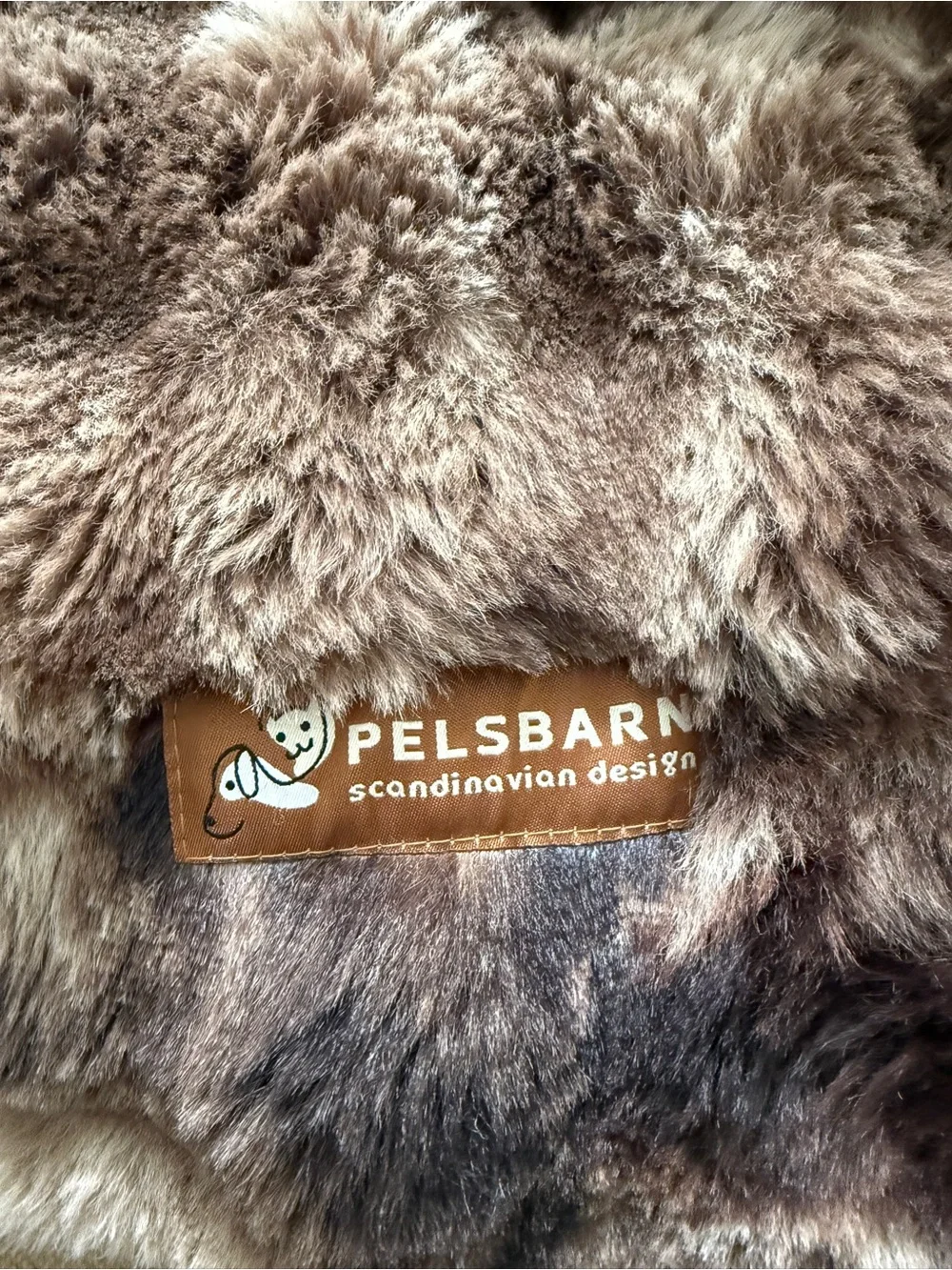 Pelsbarn Luxurious Brown Faux Fur Throw Blanket